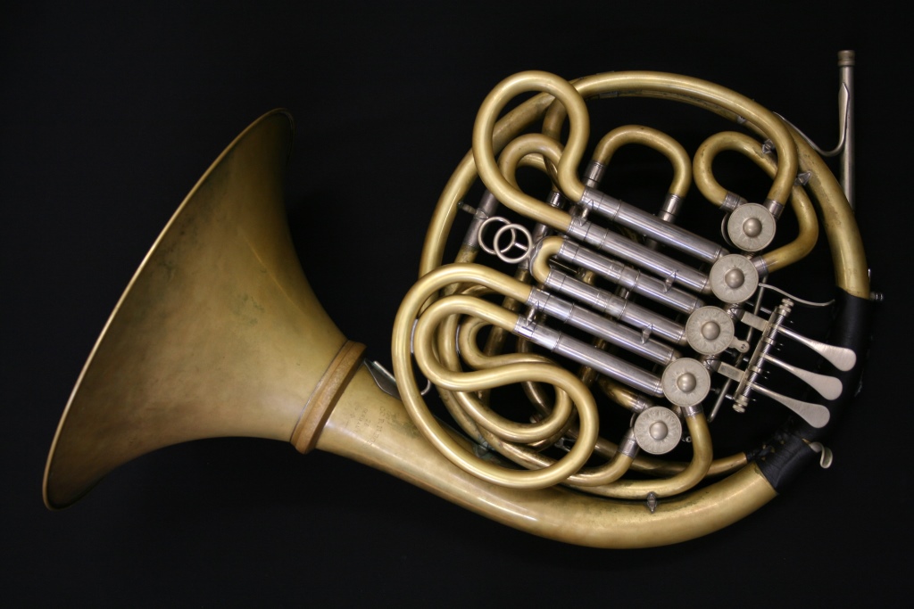 French horn, Woodwind instrument, Horns