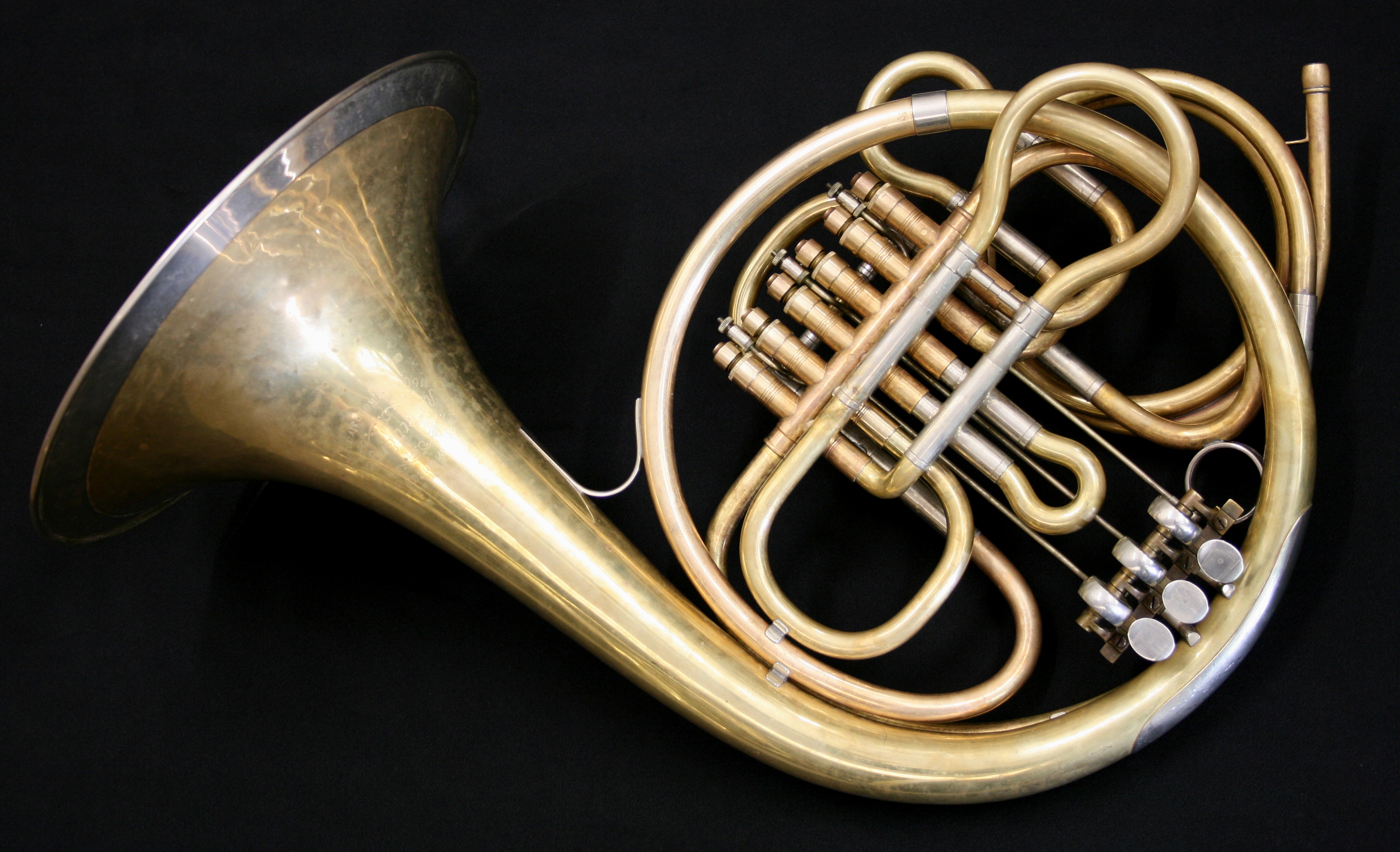 Engel Vienna Horn Woodhead Horns