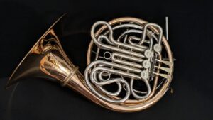 Holton 104 "Tuckwell" model