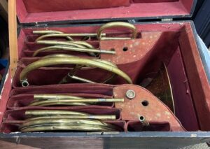 Gautrot Natural Horn with painted bell - Image 8