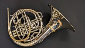 Conn V8D - Image 2